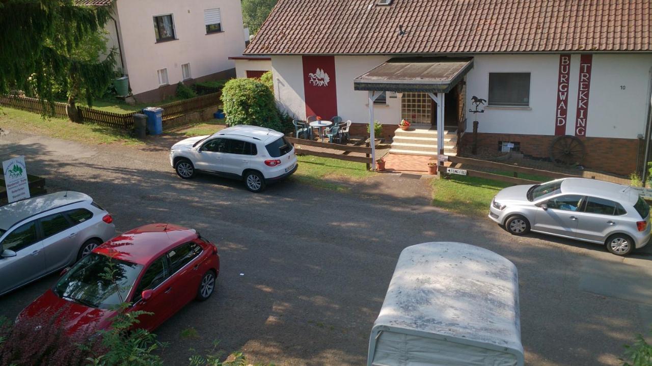 Gaestehaus Burgwald-Trekking Mittelsimtshausen Extérieur photo