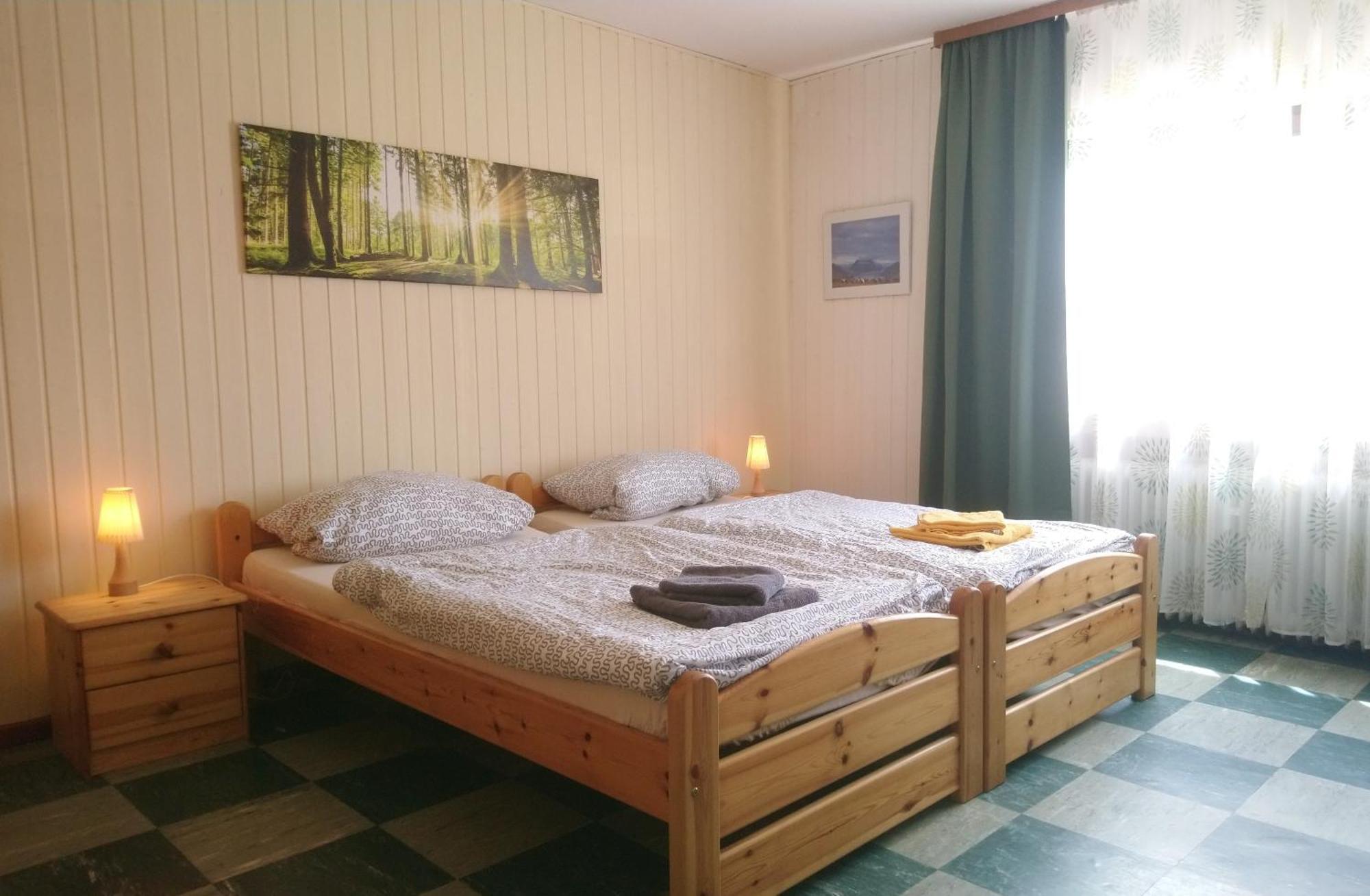 Gaestehaus Burgwald-Trekking Mittelsimtshausen Chambre photo