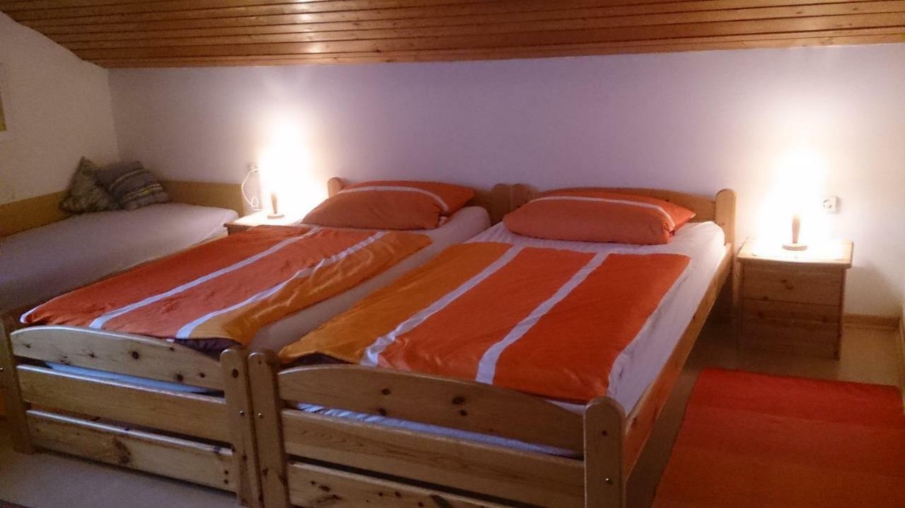 Gaestehaus Burgwald-Trekking Mittelsimtshausen Extérieur photo