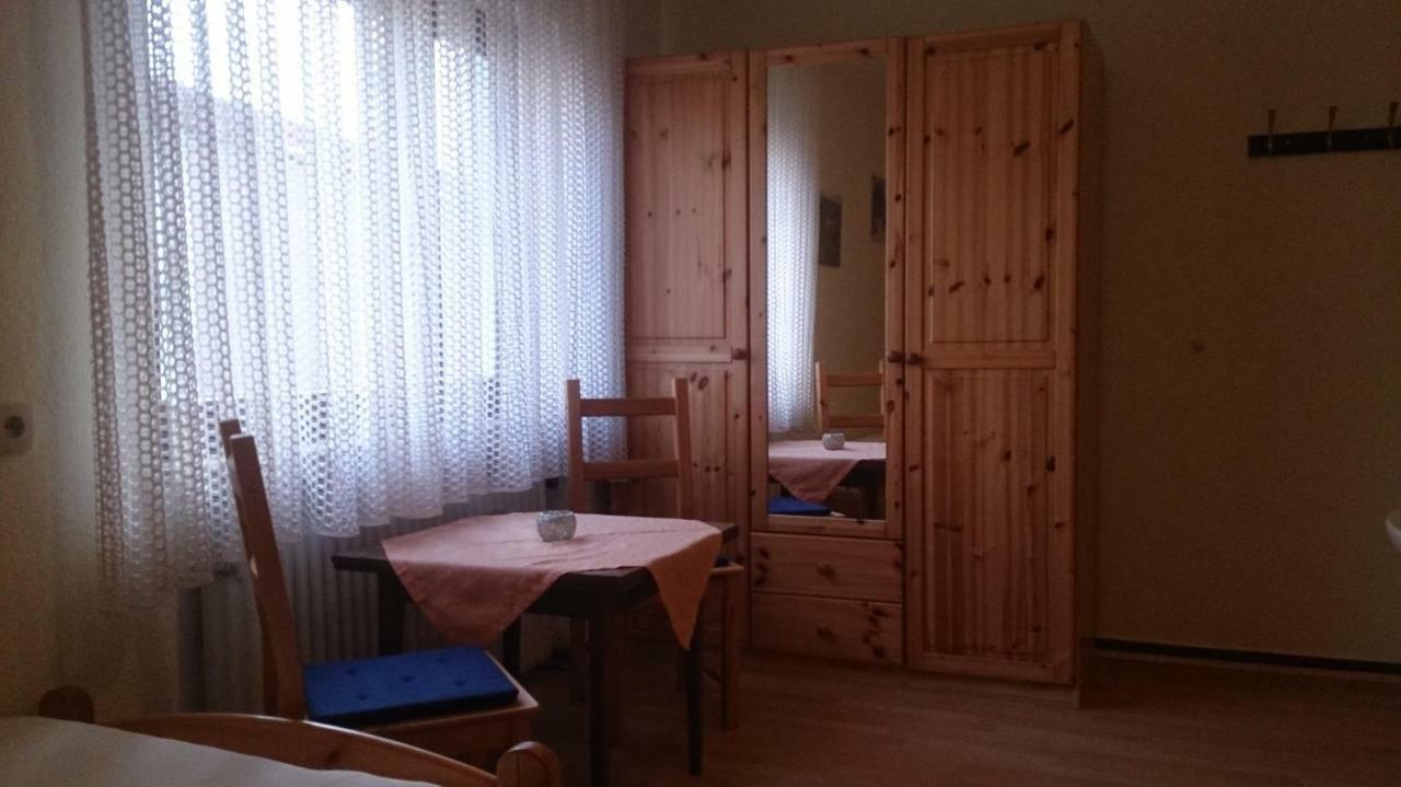 Gaestehaus Burgwald-Trekking Mittelsimtshausen Extérieur photo